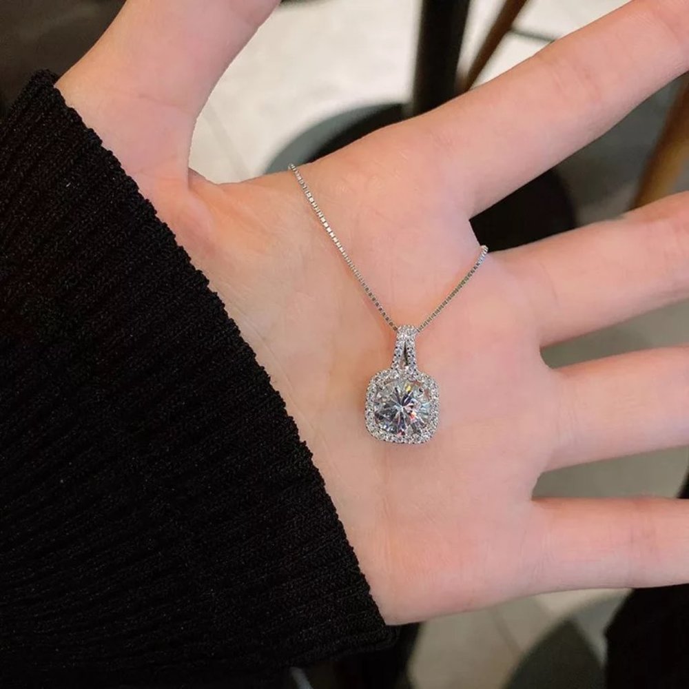 Stunning 2ct CZ S925 Drop Necklace - Picture 6 of 9